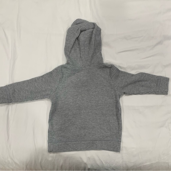 Old Navy Baby Grey Waffle Hoodie - 18-24 Months - Picture 3 of 4